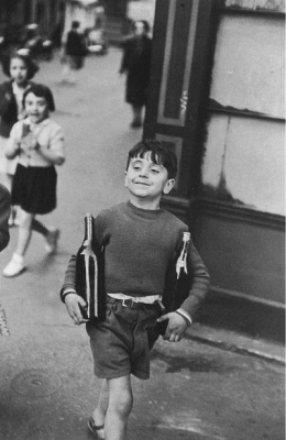 Henri Cartier-Bresson, Rue Mouffetard, 1954